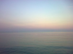 море