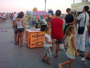 Набережная Алушты